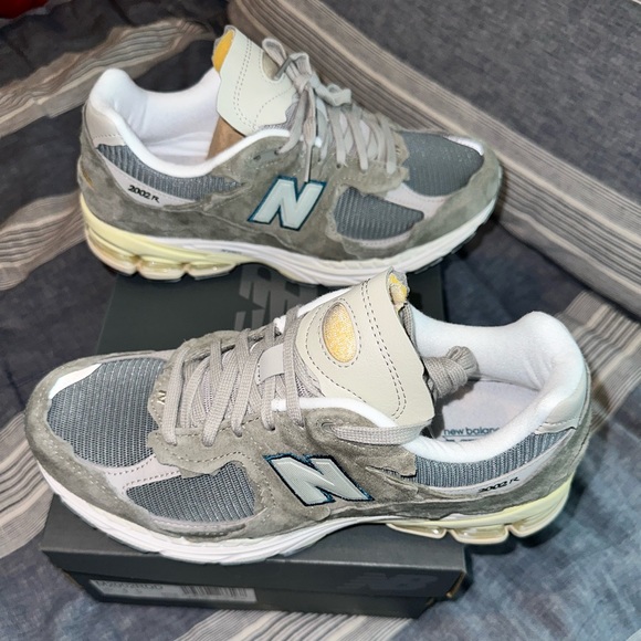 New Balance 2022 Protection Pack ‘Mirage Gray’ BRAND NEW Size 9 - Picture 7 of 8